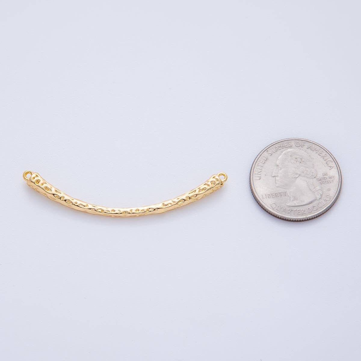 18K Gold Filled 54mm Hammered Curved Connector | Y168