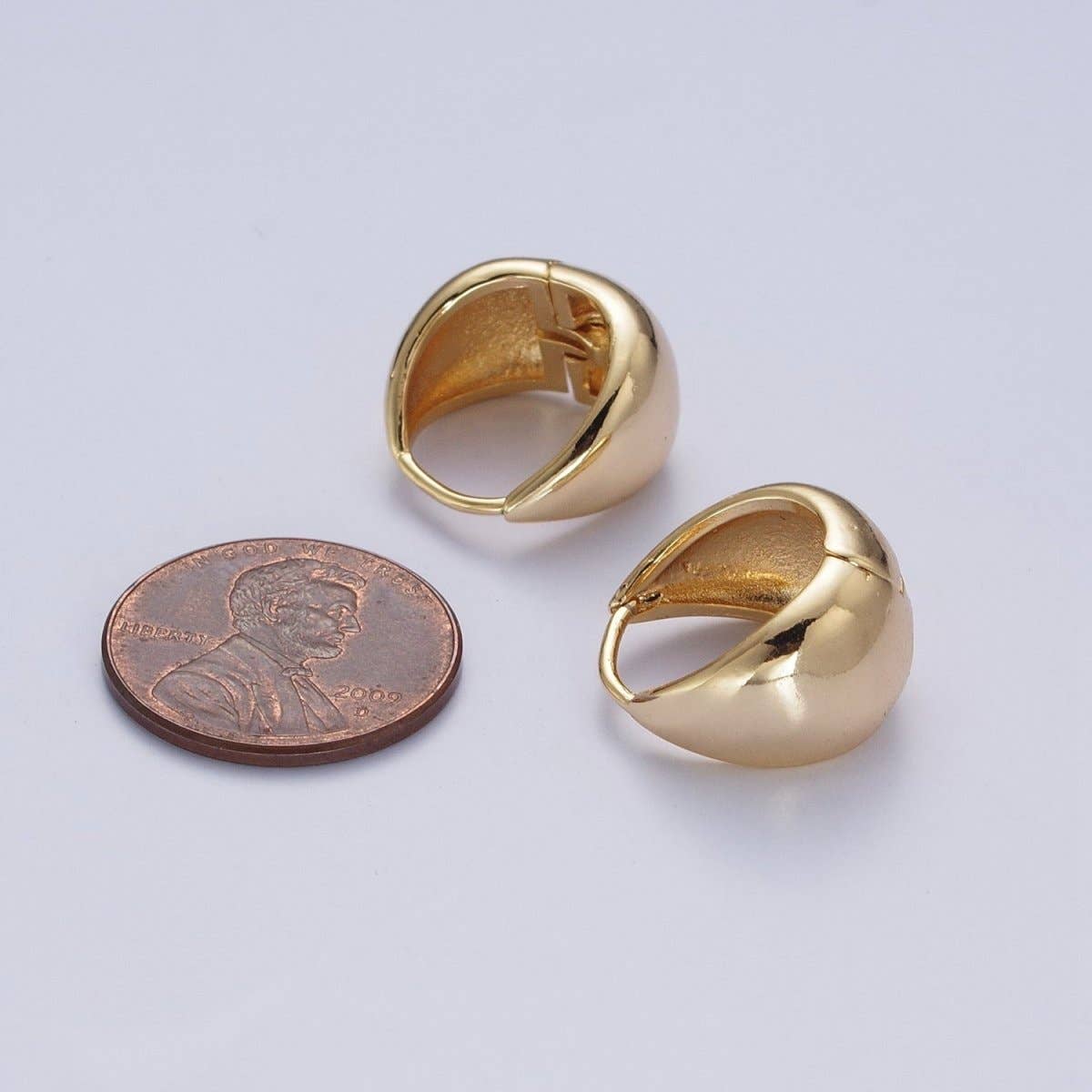 24K Gold Filled Wide Chubby Band Hoops Huggie Earrings Q-154