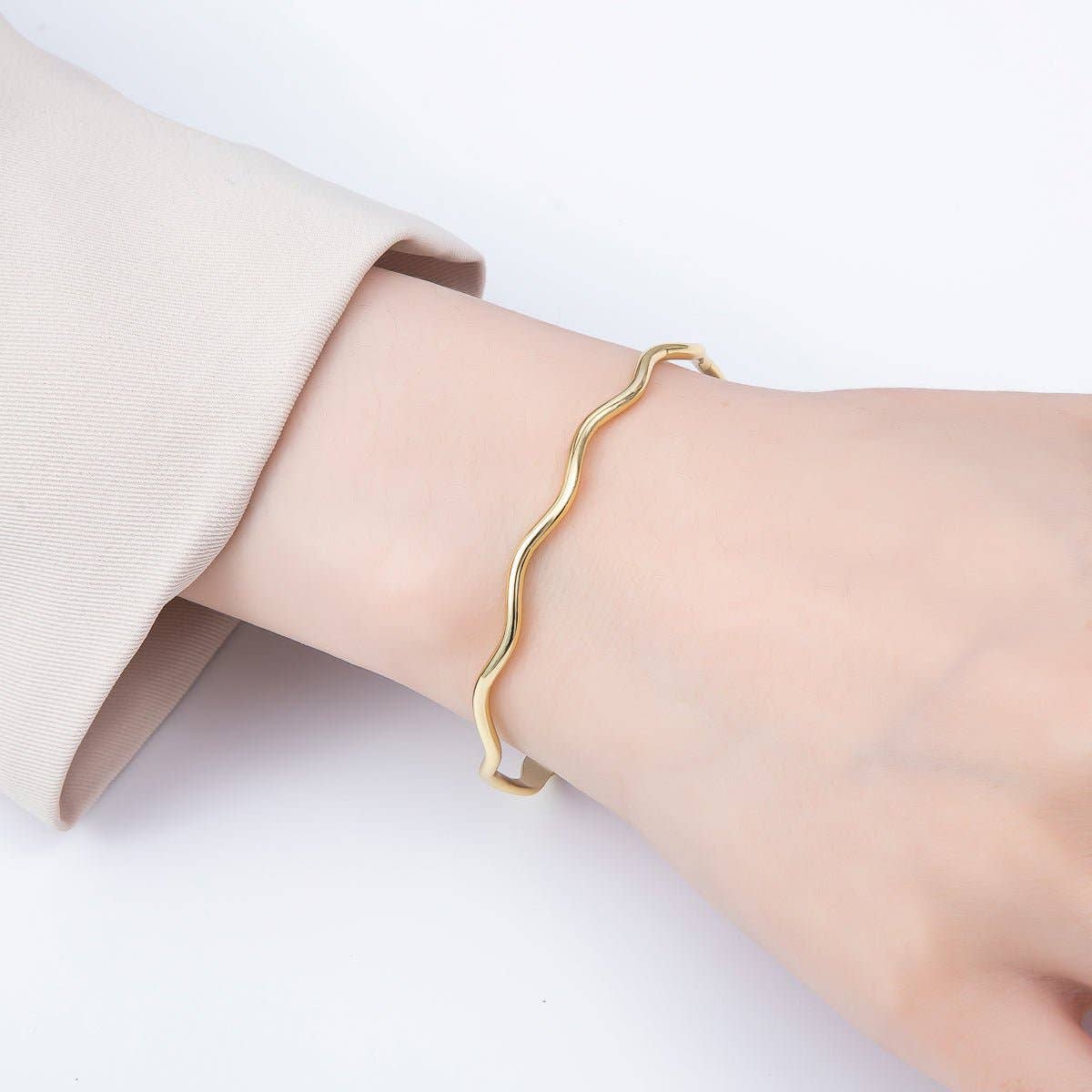 16K Gold Filled 4mm Minimalist Wavy Half Cuff Bracelet Finding for Bangle Supply | WA-04422
