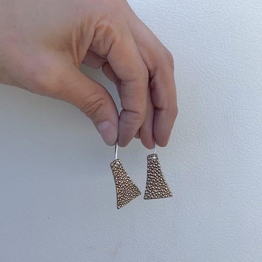 Stingray Shake Earrings