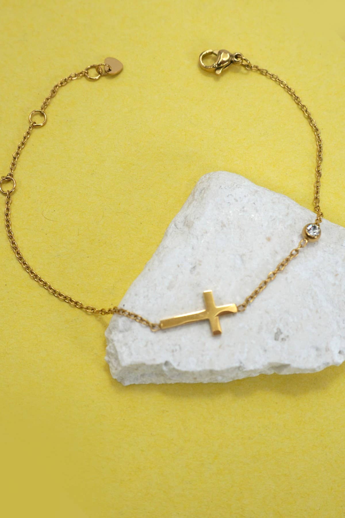 18K STAINLESS STEEL TARNISH FREE CROSS BRACELET | 40B5149: Silver