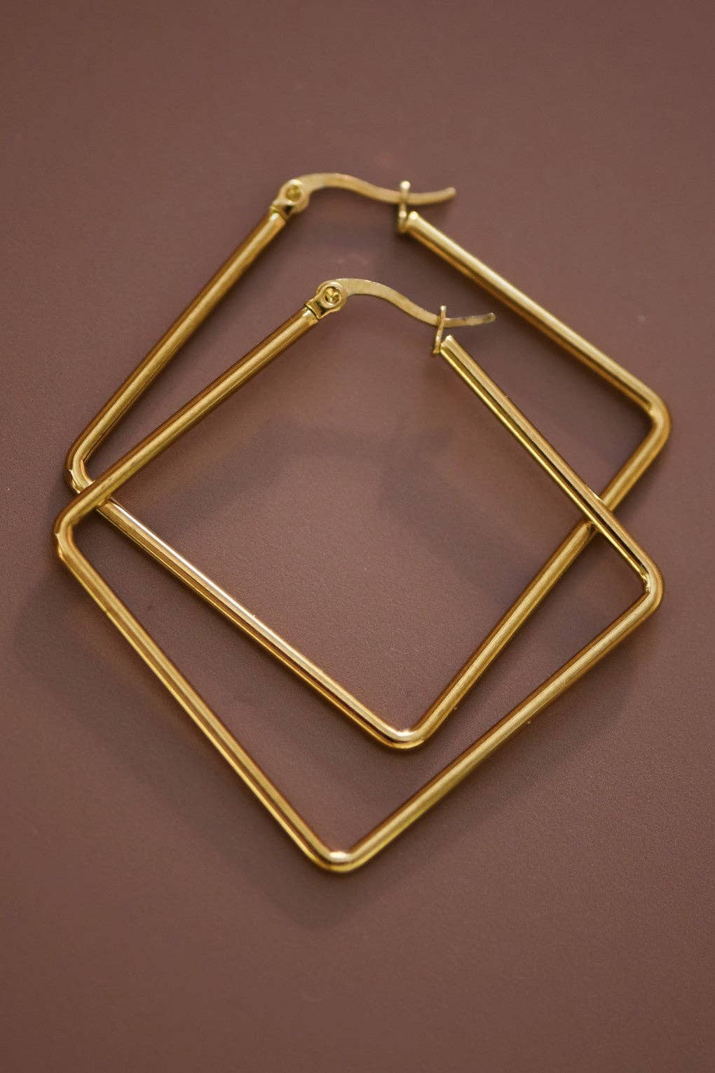 18K Gold Plated Waterproof Stainless Steel Hoop Earrings - 7153: S0OX3T7153 Gold
