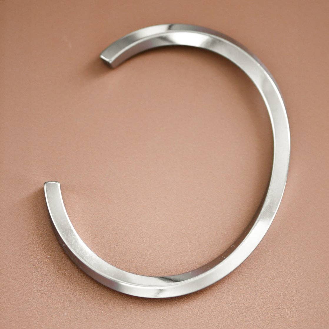 Tarnish-Resistant Waterproof Stainless Steel Cuff - 7206: S0OX3T7206 Silver