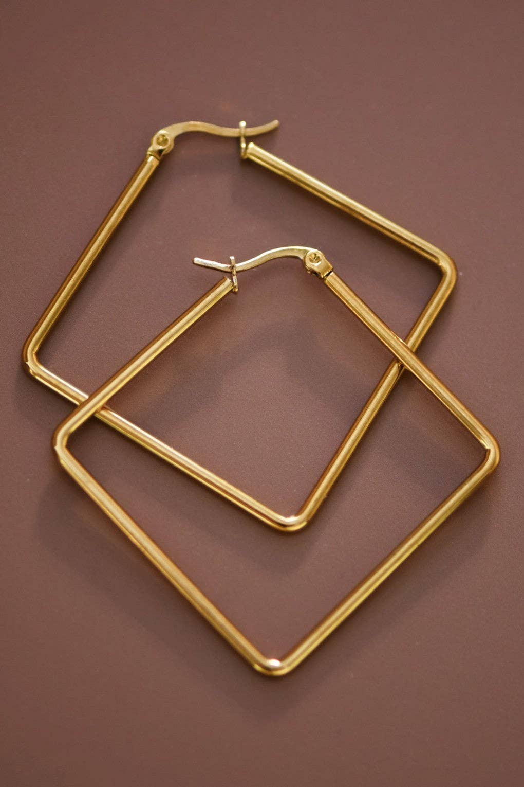 18K Gold Plated Waterproof Stainless Steel Hoop Earrings - 7153: S0OX3T7153 Gold