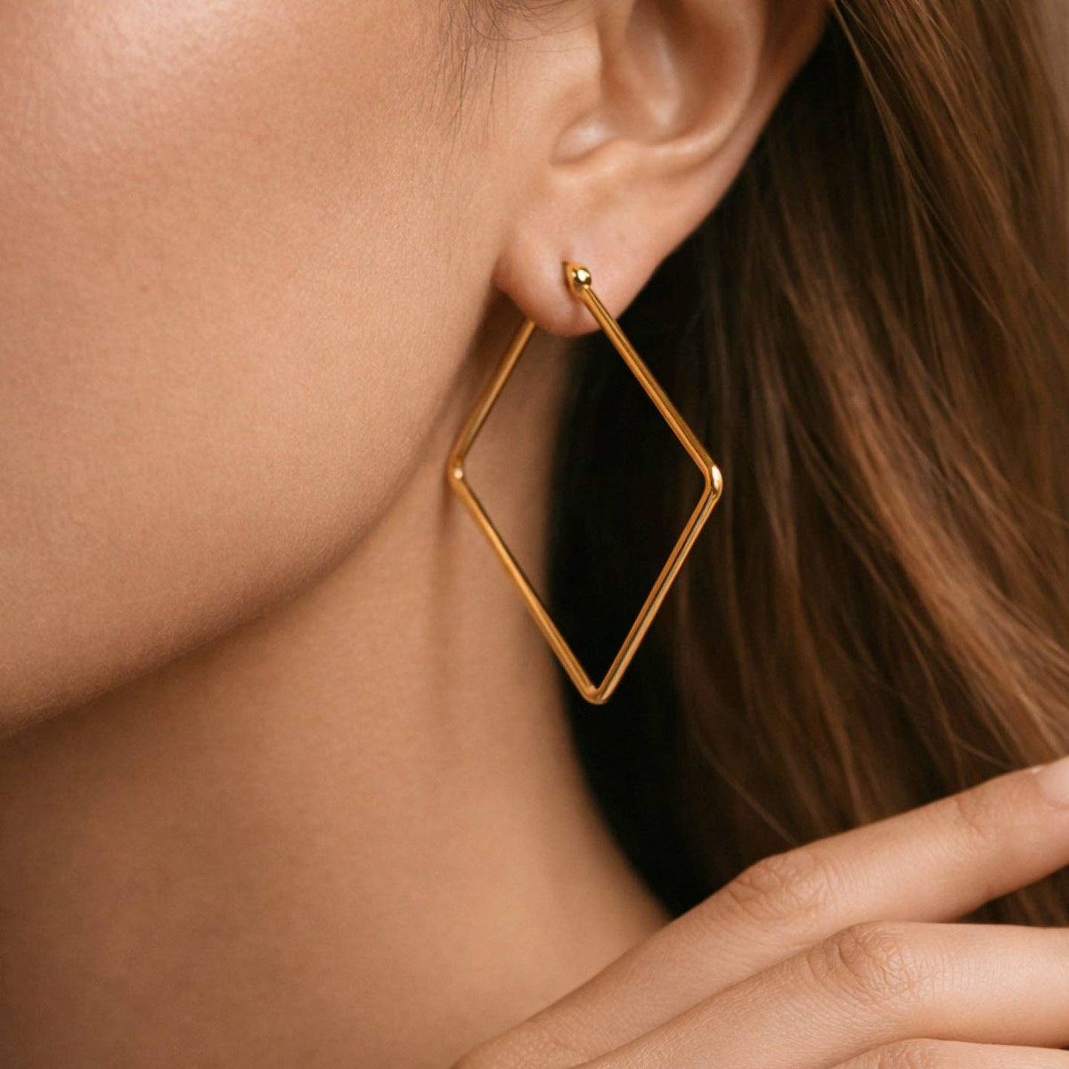 18K Gold Plated Waterproof Stainless Steel Hoop Earrings - 7153: S0OX3T7153 Gold