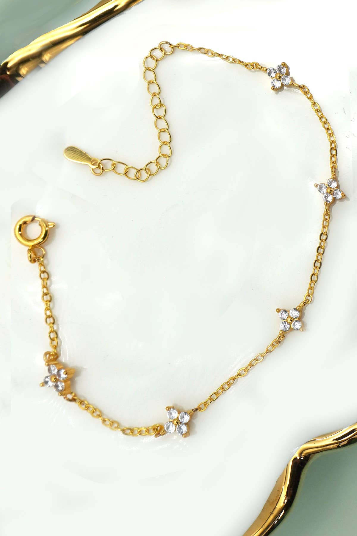 18K STAINLESS STEEL TARNISH FREE FLOWER  BRACELET | 40B5213: Silver