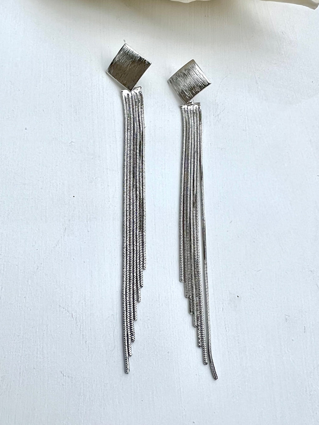 Sleek & Neat Bobs