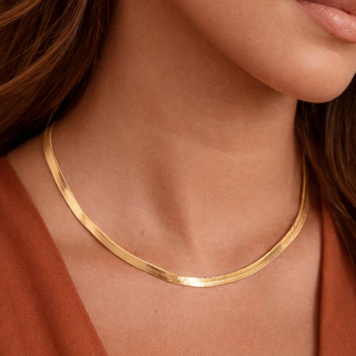 18K Gold PVD Plated Waterproof Stainless Steel Chain Necklace - 6781: S0OX3T6781 Herringbone