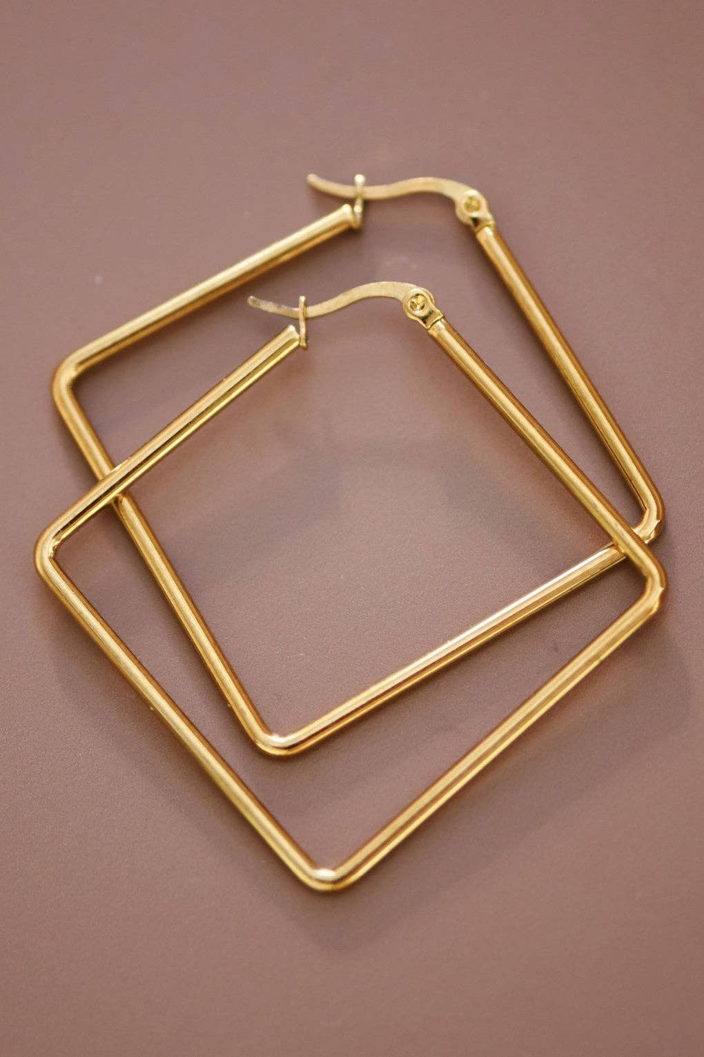 18K Gold Plated Waterproof Stainless Steel Hoop Earrings - 7153: S0OX3T7153 Gold