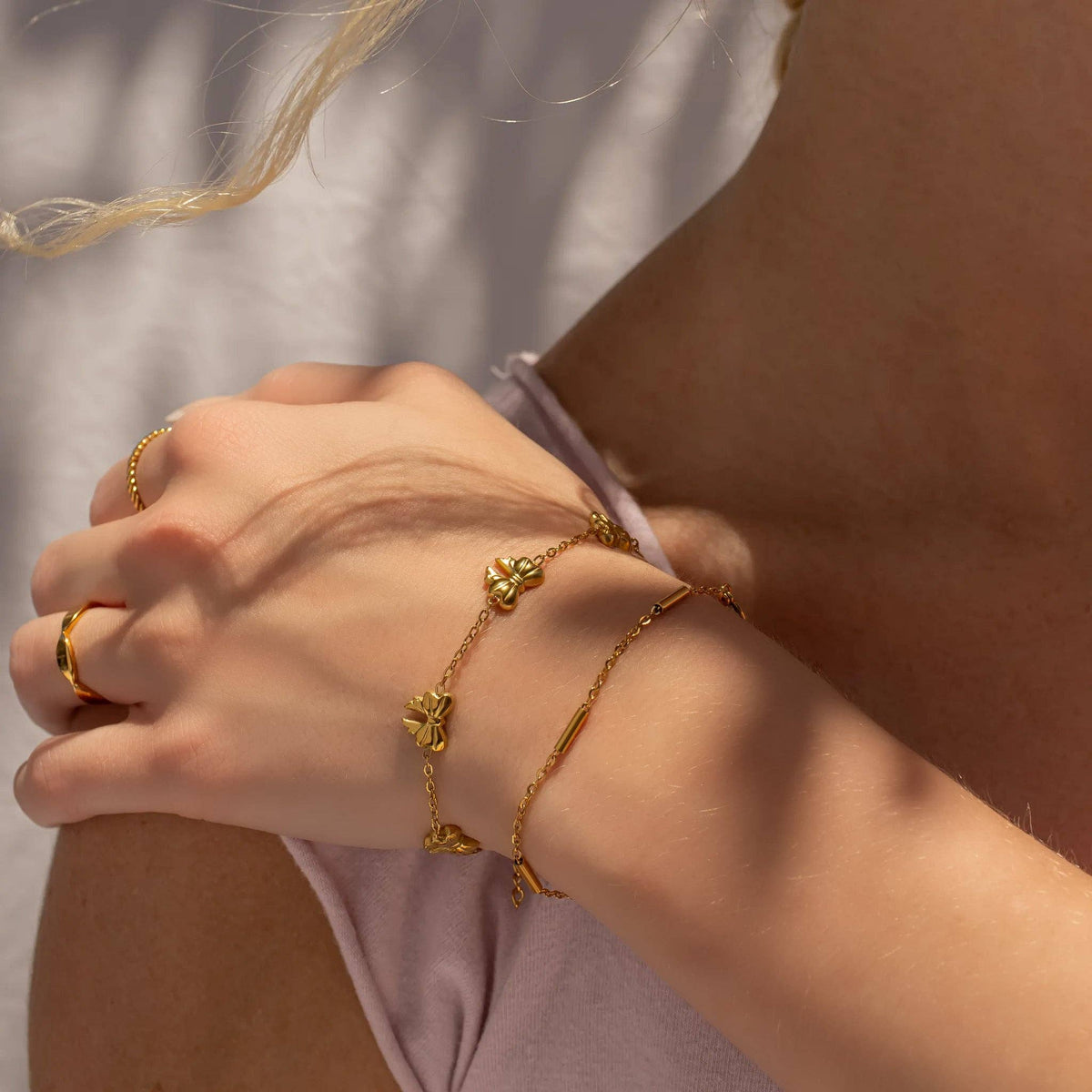 18K Gold PVD Stainless Steel Satellite Bar Chain Bracelet: Stainless