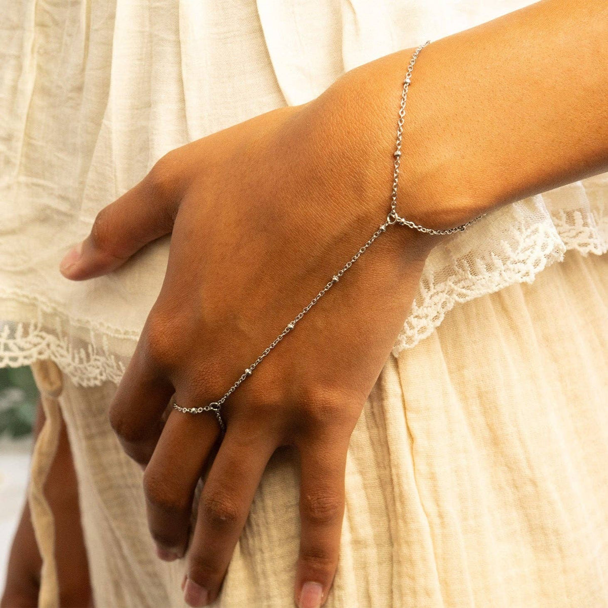 18K Gold PVD Stainless Steel Satellite Hand Chain: Stainless