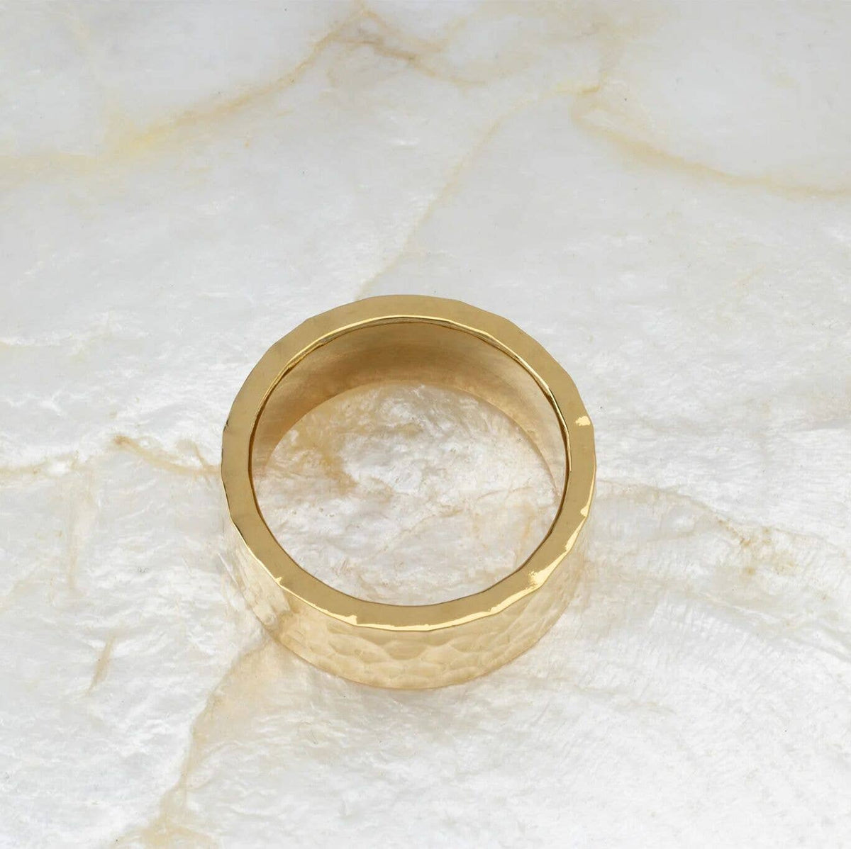 18K Gold PVD Stainless Steel Hammered Statement Ring: Stainless / 7
