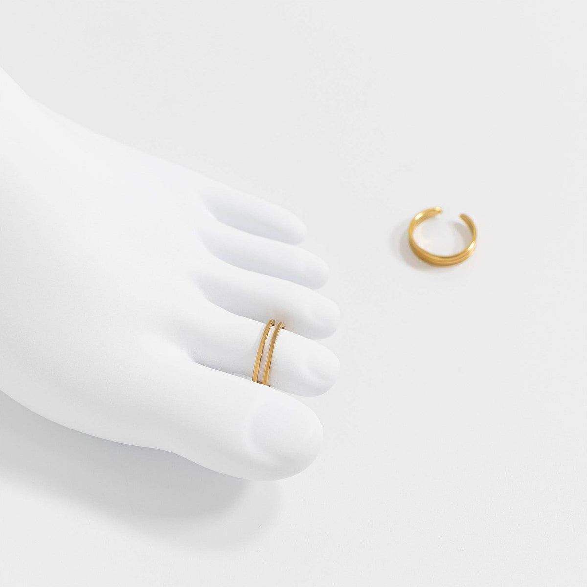 18K Gold PVD Stainless Steel Adjustable Double Bar Toe Ring: Stainless