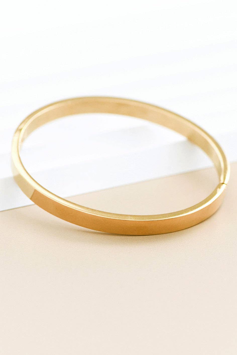 18K Gold Plated Waterproof Stainless Steel Bangle - 7085: S0OX3T7085 Gold