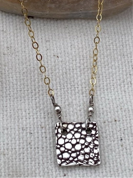 Dainty Stingray Necklace
